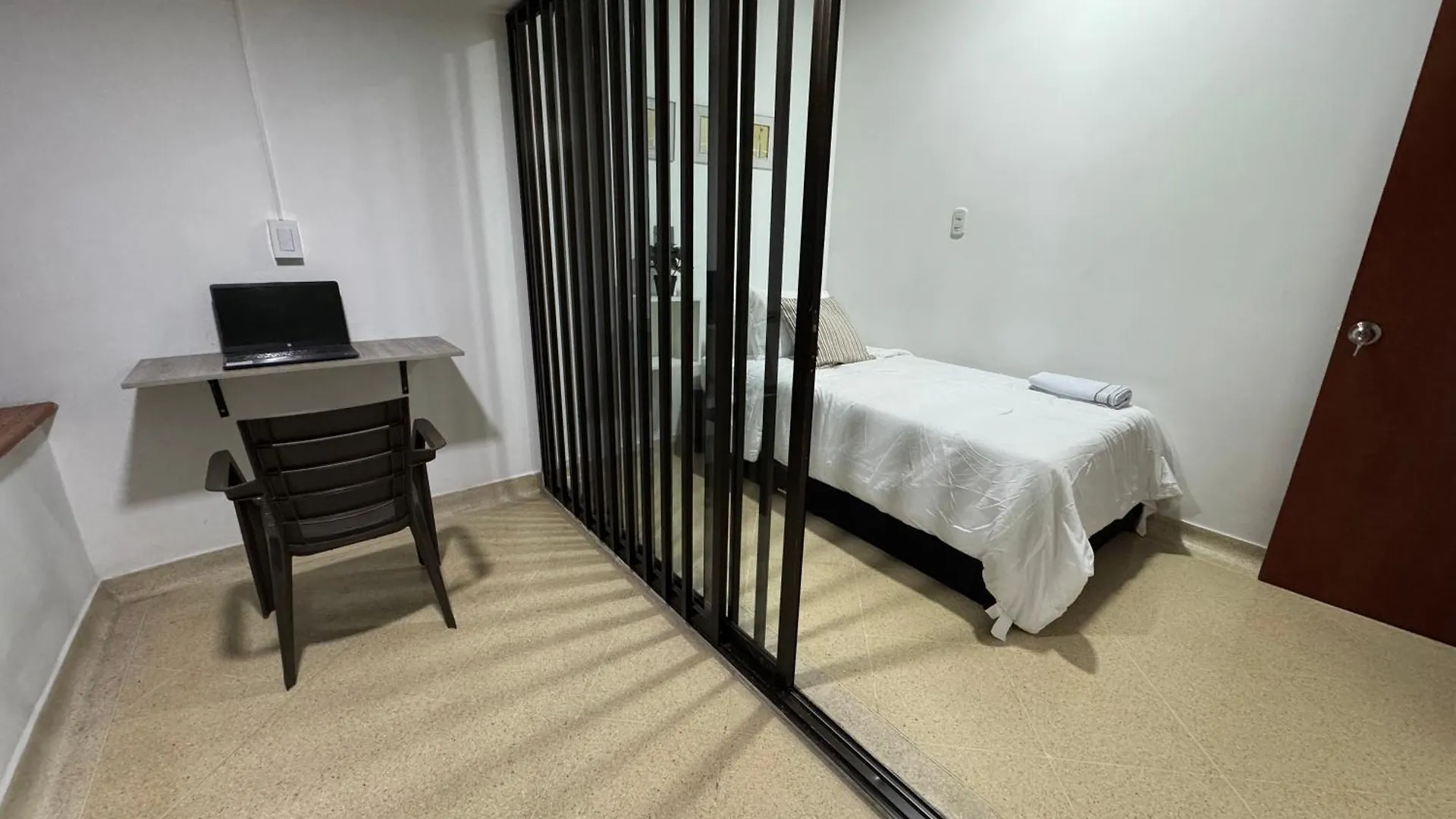 Casa Serene - Habitacion Alba Medellin Colombia